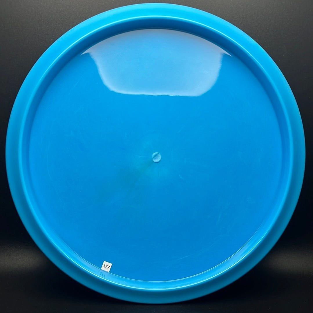 Aura Mana - First Run - Zoe Andyke Signature Disc