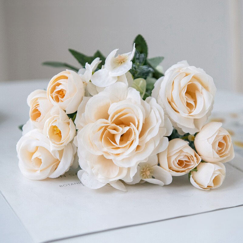 High-quality silk roses: for home, bedroom, weddings (wreaths, arch decor), outdoor yards, DIY gifts. - Korvel