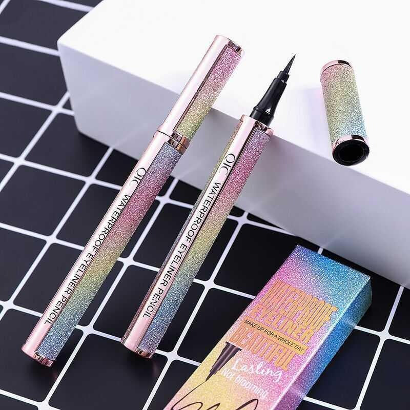 Eyeliner Waterproof QIC Star Sky - Séchage Rapide & Résistant aux Taches