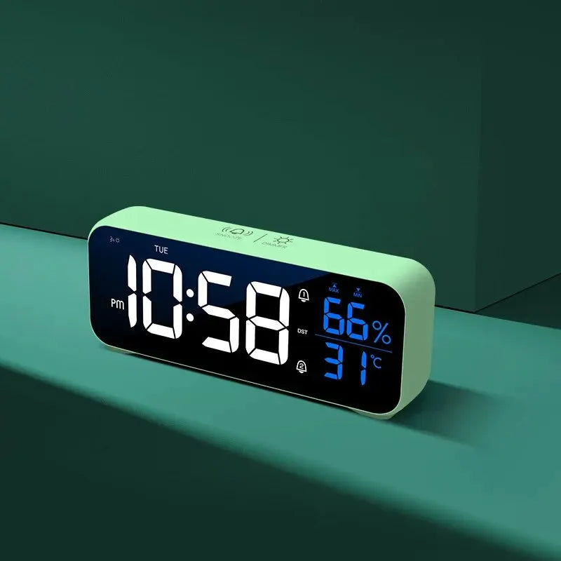 Reloj despertador digital LED de música premium con control por voz