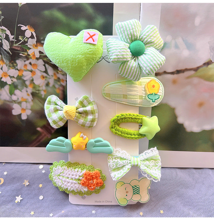 Children's Plush Hair Clip - Cute and Cozy Hair Accessory
