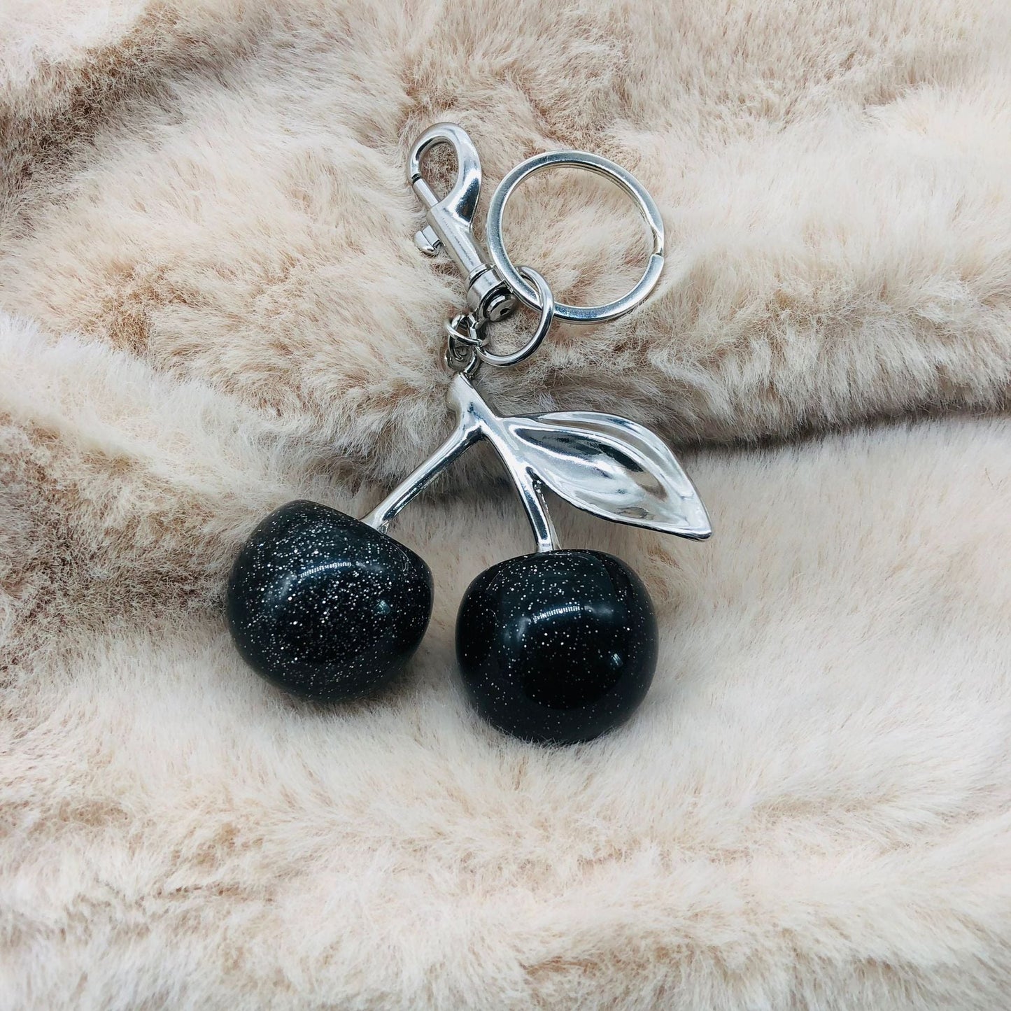 Cherry car keychain high-end women's bag pendant backpack pendant Christmas Halloween - Korvel