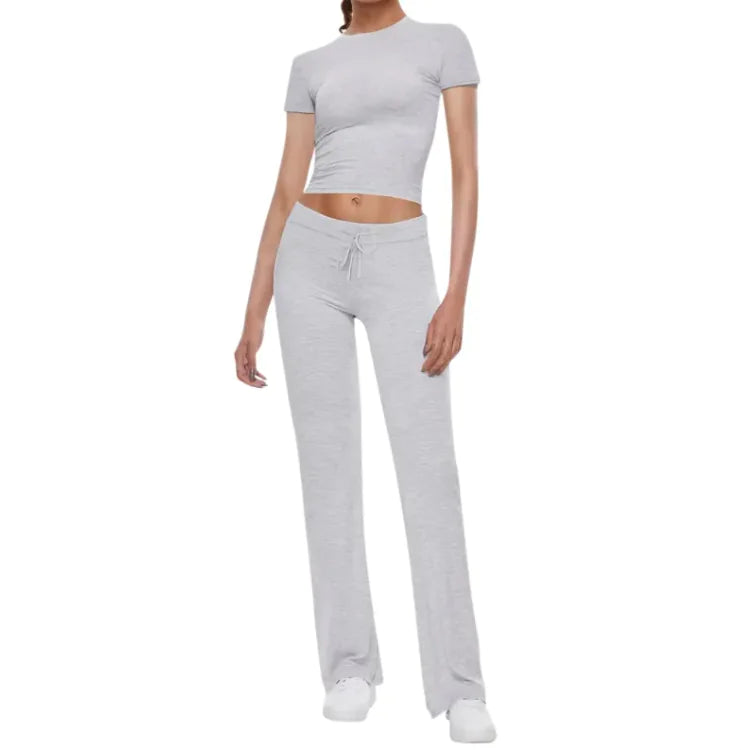 Ensemble T-shirt uni et pantalon décontracté