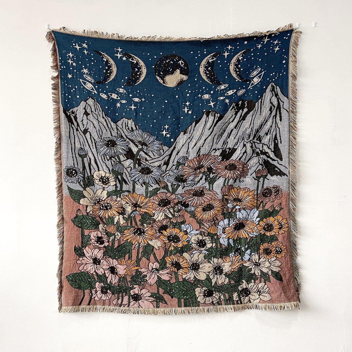 Evil Eye Beach Blanket Fashion Towel Camping Mat Picnic Rug Demon Eye Home sofa Throw Blanket Camp Tent Outdoor Deco - Korvel