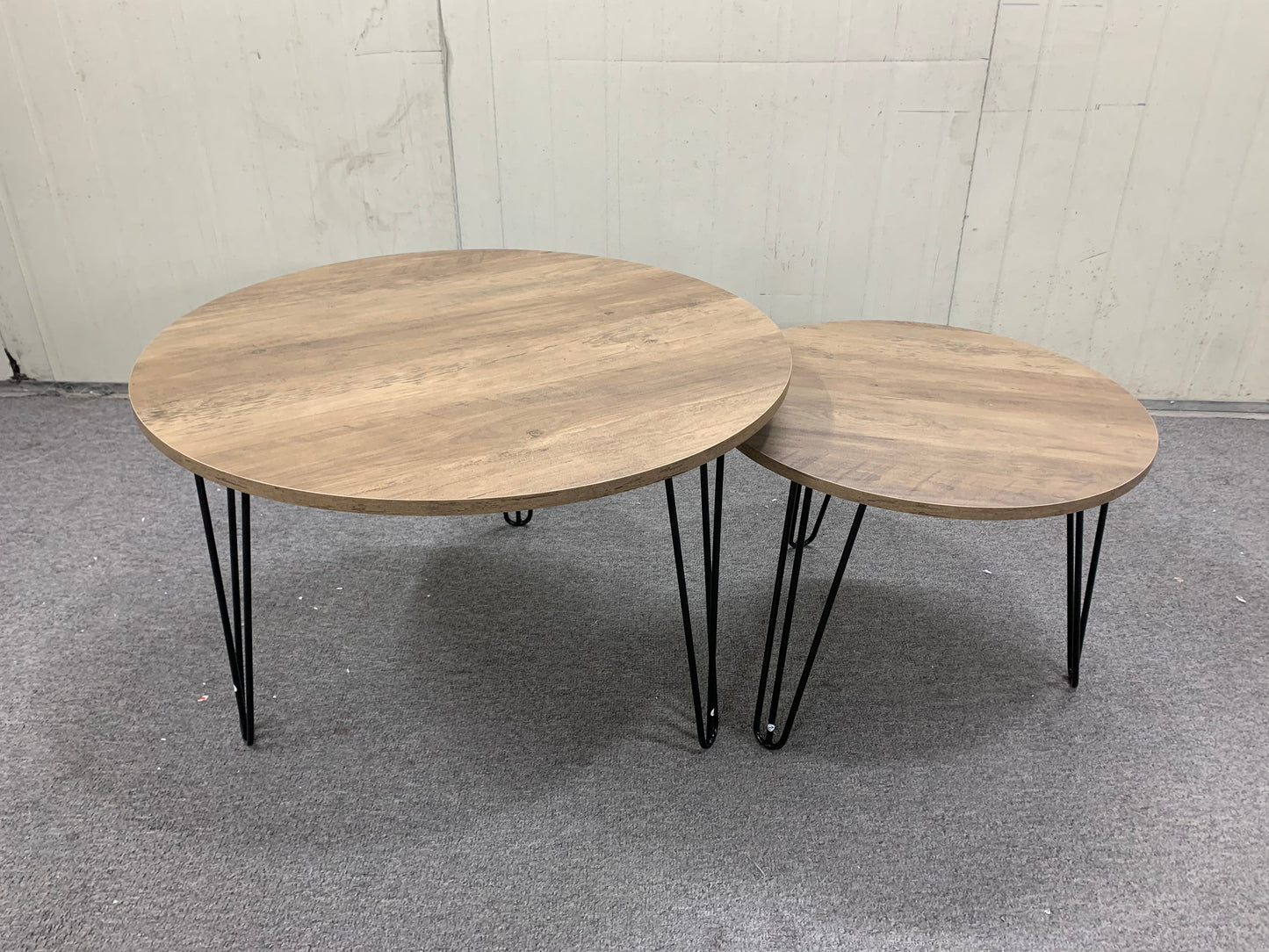 27.56'' Round Nesting Coffee Table Set of 2, Circular Nesting End Table Set  Sturdy Metal Base for Living Room, bedroom, Brown - Korvel
