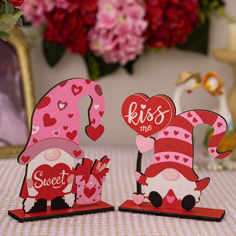 Valentine's Day Decoration Products Creative Love Rudolf Wooden Ornaments Romantic Wedding Love Home Decoration - Korvel