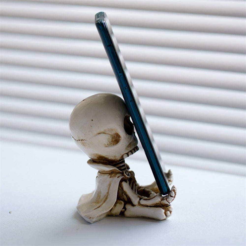 Cloak meditation small skull car ornament - Korvel