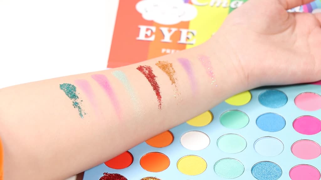 Paleta de Sombras Mate Arcoíris CmaaDu de 35 Colores