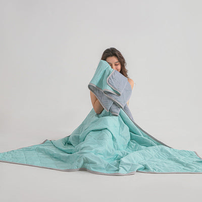 Grade A Cooling Blanket: Soft, breathable, king/queen size, summer lightweight cool comforter. - Korvel
