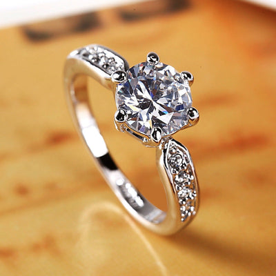 Elegant and luxurious wedding ring, women's Korean version of the living mouth ring - Korvel