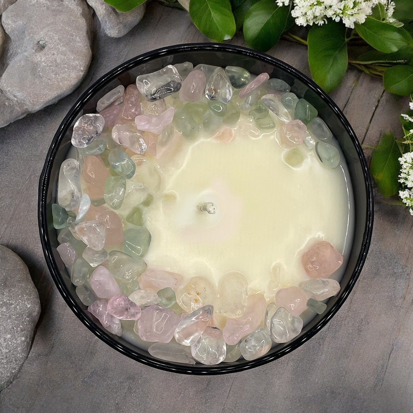Nurturing Cancer Zodiac Crystal Candle with Green Fluorite & Rose | 9oz Coconut-Soy Wax - Korvel