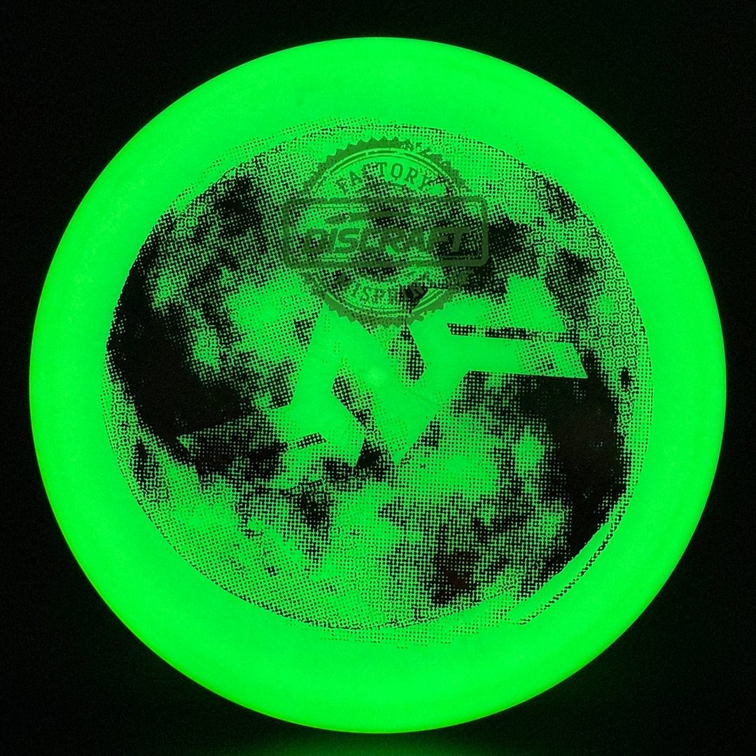 Mega Glo Luna - Moon Misprints par Paul McBeth