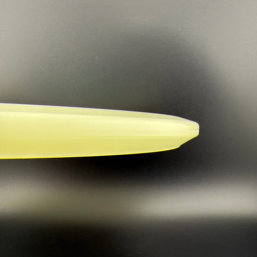 Glow C-Line MD4 - Crescent Falcon - Serie de Firma de Simon Lizotte