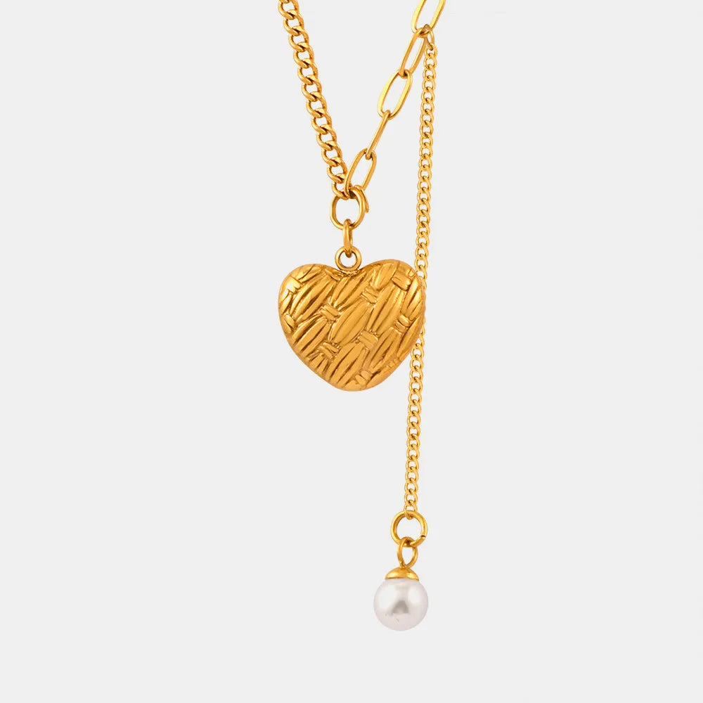 Collier Pendentif Cœur en Acier Titane avec Perle Imitation