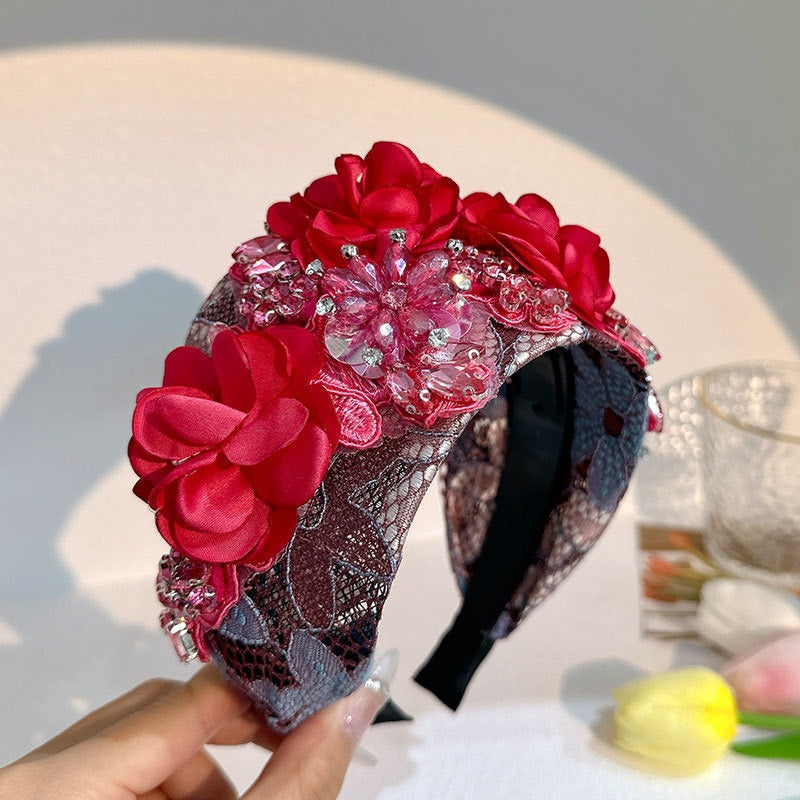 Bandeau en Fleurs en Tissu Fait Main et Diamant d'Eau Élégant