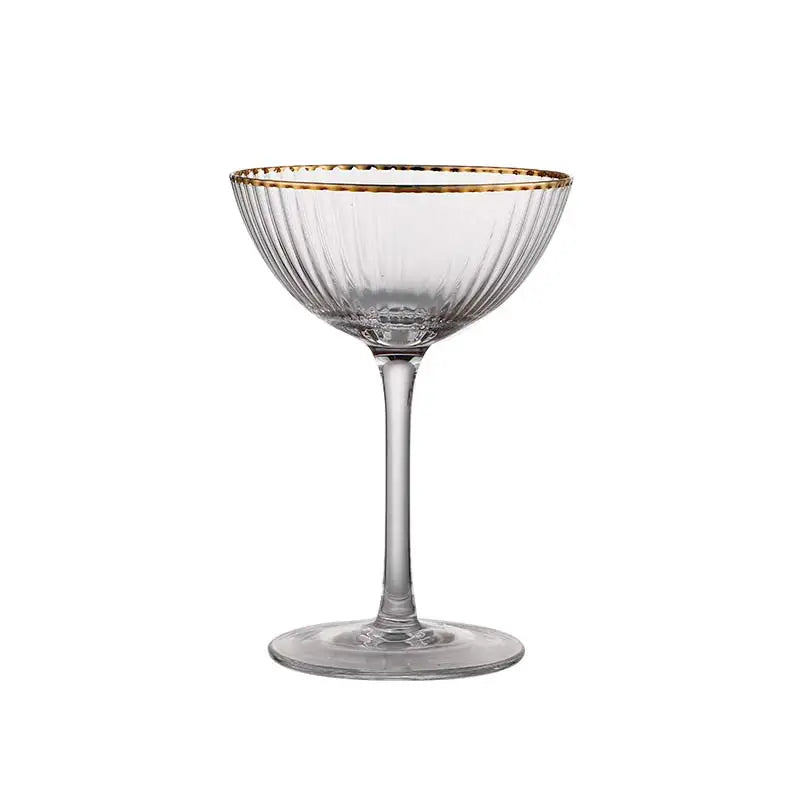 Verre à cocktail en goblet avec bord doré