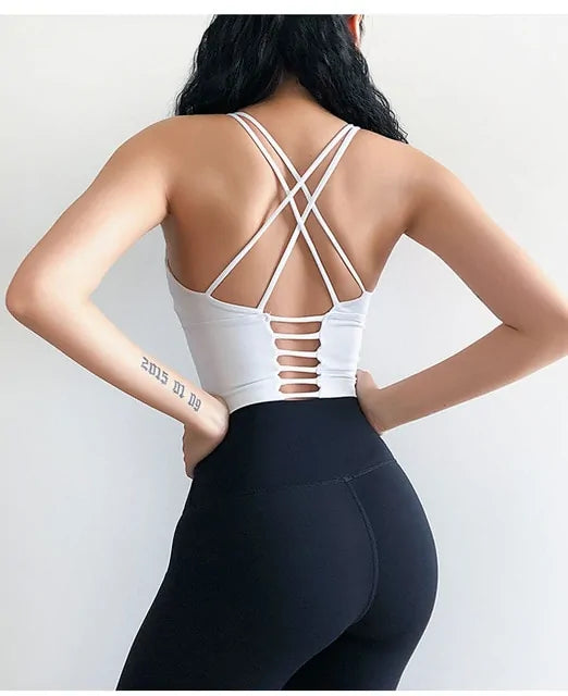 Long Sleeve Sports Crop Top with Chest Pad for Women