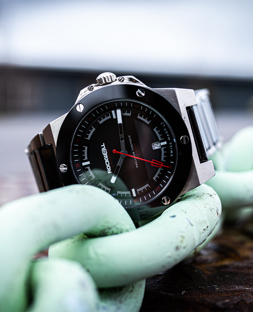 Reloj Commander Elite Edición Tier 3 - Cerámica Plata/Negra