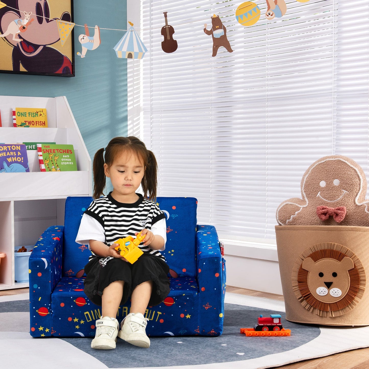 2-in-1 Convertible Kids Sofa in Blue Velvet