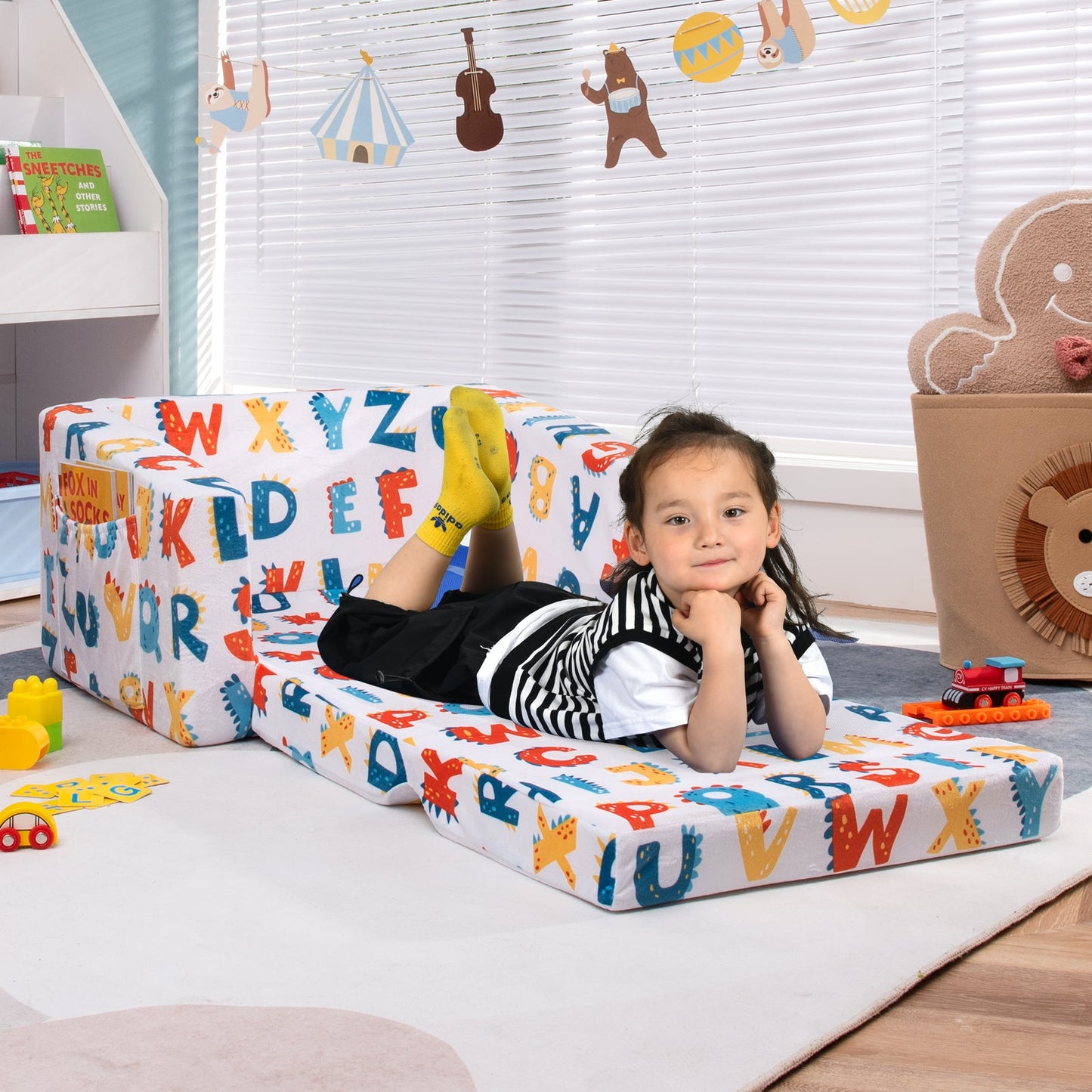 2-in-1 Convertible Kids Sofa in Velvet Fabric - Multicolor