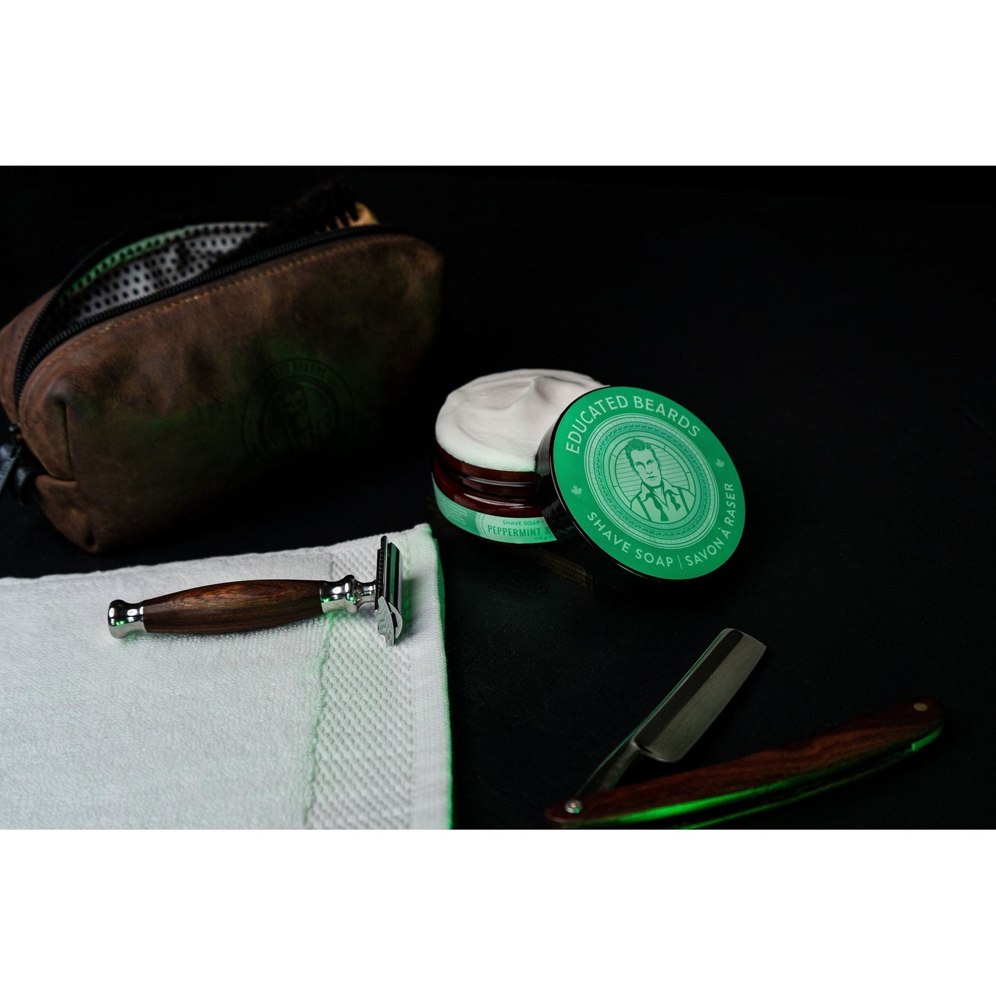 Savon à raser Educated Beards à la menthe poivrée et au cèdre 4 oz