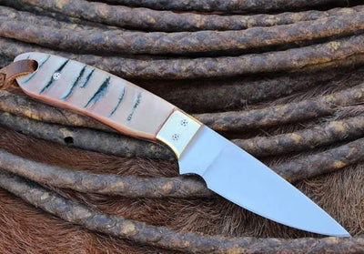 Authentic Buckaroo Belt Knife – Premium J2 Steel Blade, Unique Sheep Horn Handle & Custom Leather Sheath - Korvel