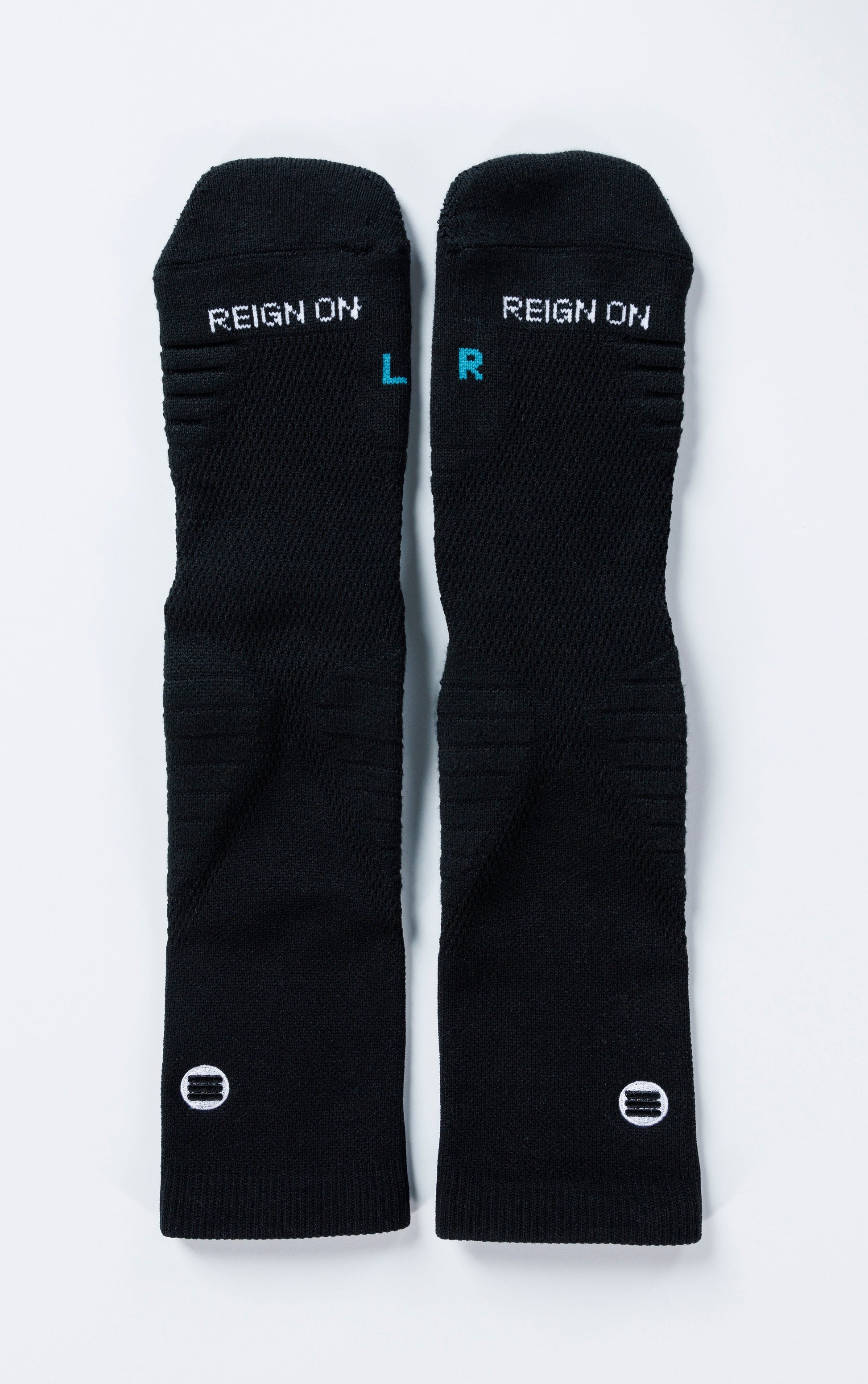 Elevate Your Game with Cloud Tech Performance Socks - Black - Korvel
