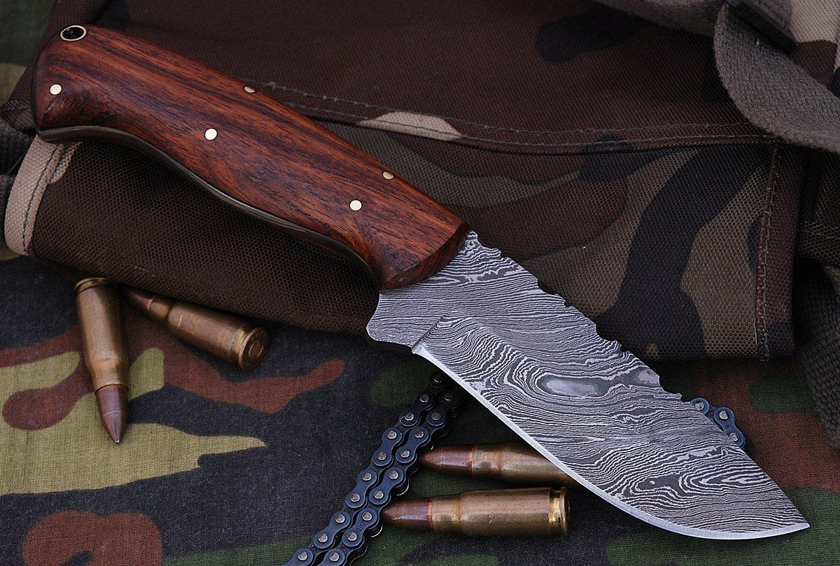 Premium Handmade Damascus Steel Hunting Knife - Korvel
