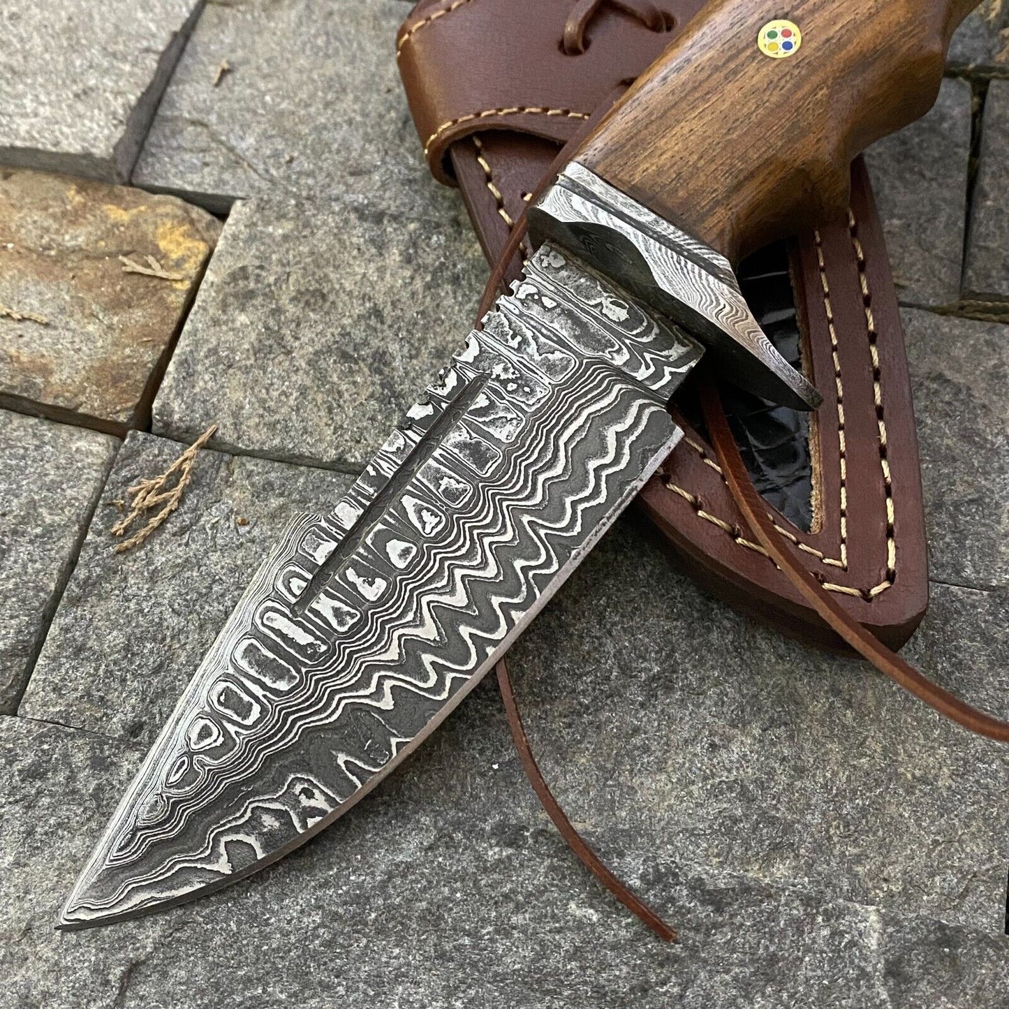 🔥 Exquisite Handmade Damascus Steel Hunting Knife – Elegant Rosewood Handle & Sturdy Leather Sheath - Korvel