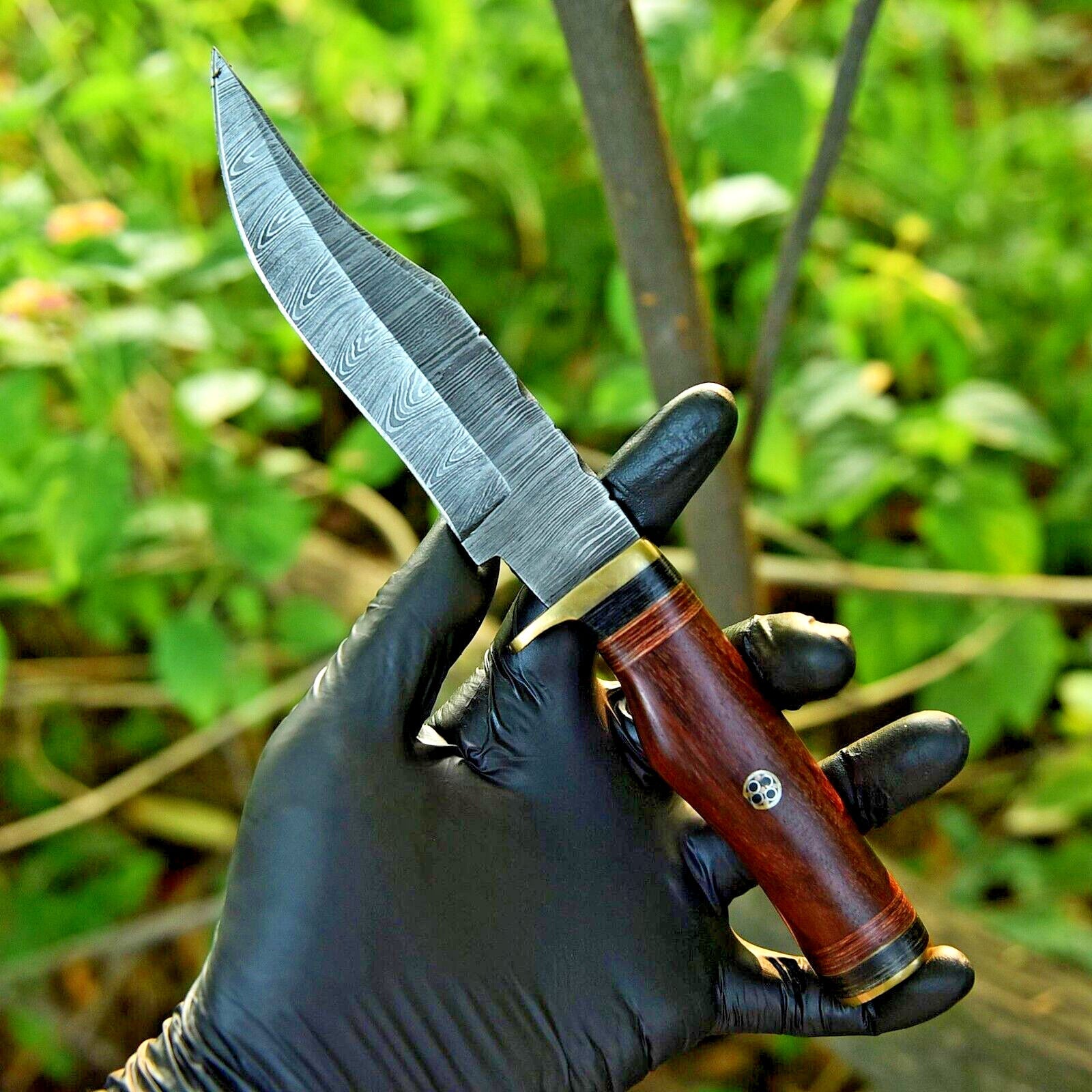 Premium Damascus Steel Hunting Knife – 10" Blade with Elegant Brass Guard & Pakkawood Handle, Includes Leather Sheath - Korvel