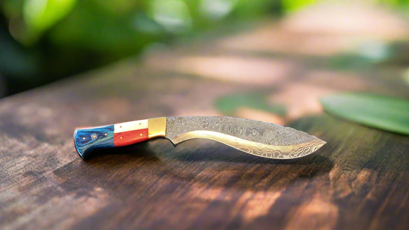 Texas Flag Custom Kukri Knife | Exquisite Damascus Steel - Korvel