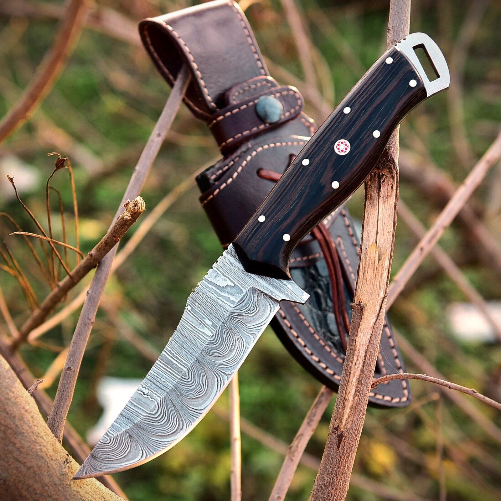 Artisan Crafted Damascus Skinner Knife with Wangi Wood Handle - Korvel