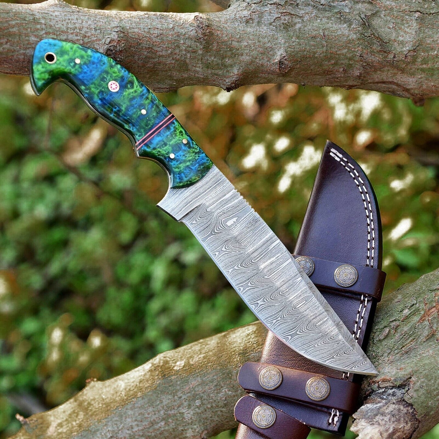 Artisan Damascus Skinning Knife – 4.5" Ergonomic Resin Handle for Ultimate Performance - Korvel