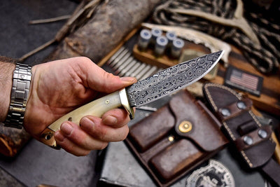 Artisan Crafted Damascus Steel Skinning Knife - 4.5" Blade - Korvel