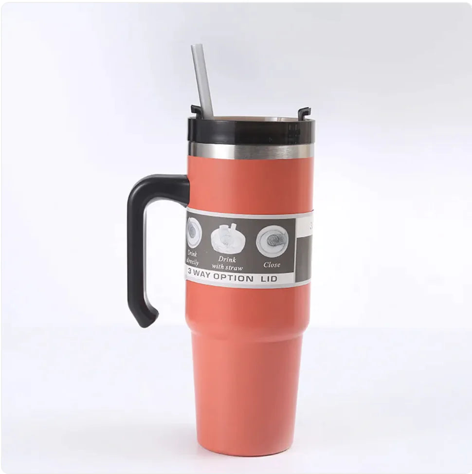 Taza de coche premium con asa y popote - Taza aislada de 30 oz