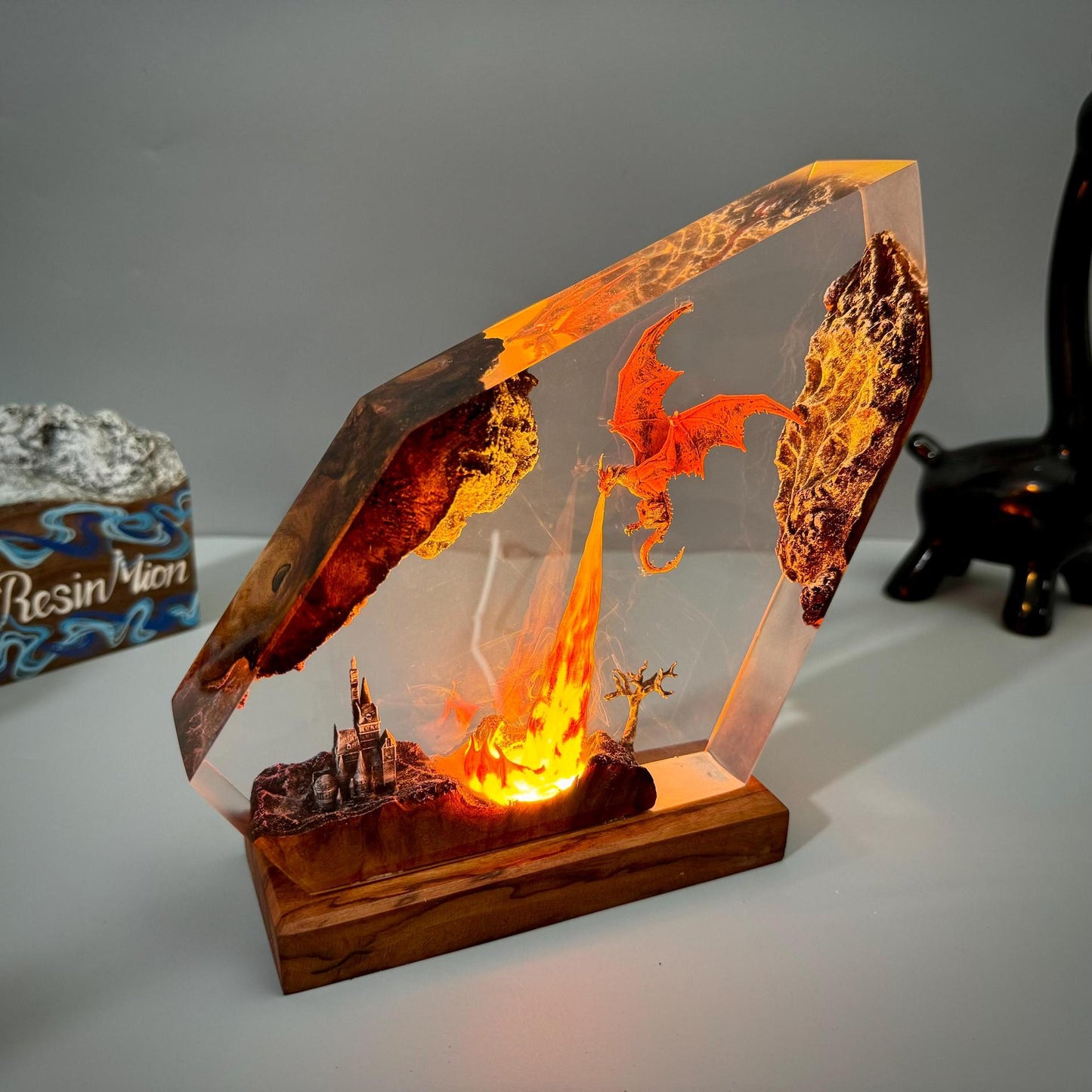 Lámpara de Resina Modelo de Película Dragonite