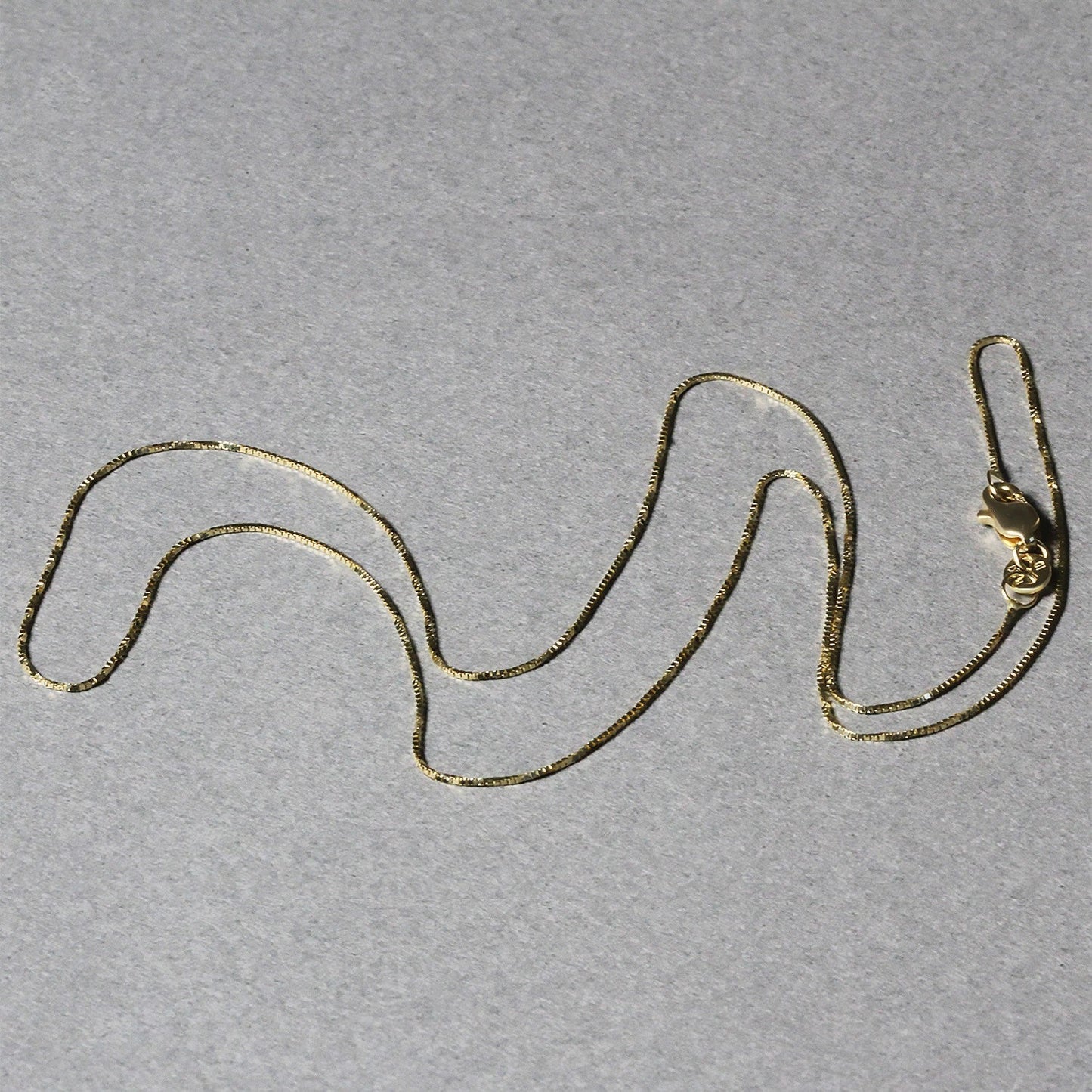 Cadena Clásica de Caja de Oro Amarillo de 14k - 0.6mm