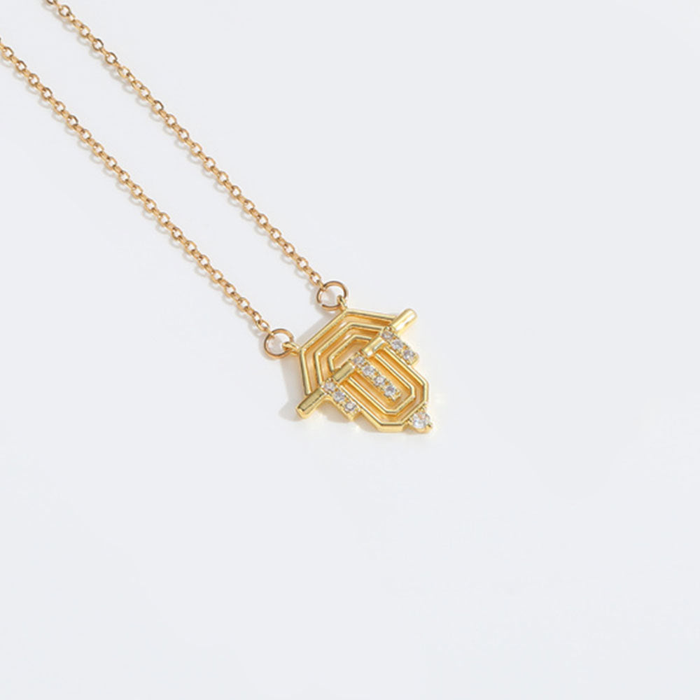 Elegant Roman Retro Flag Design Pendant Necklace