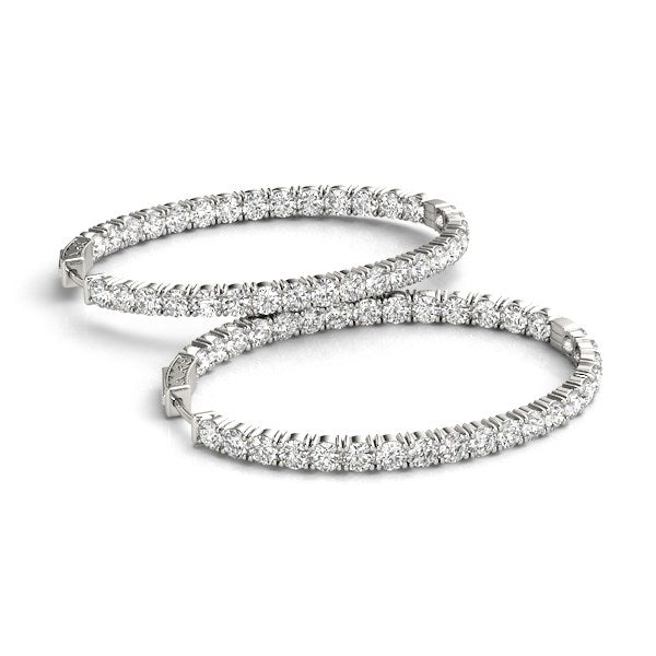 Pendientes de aro de diamante ovalados de doble cara en oro blanco de 14k