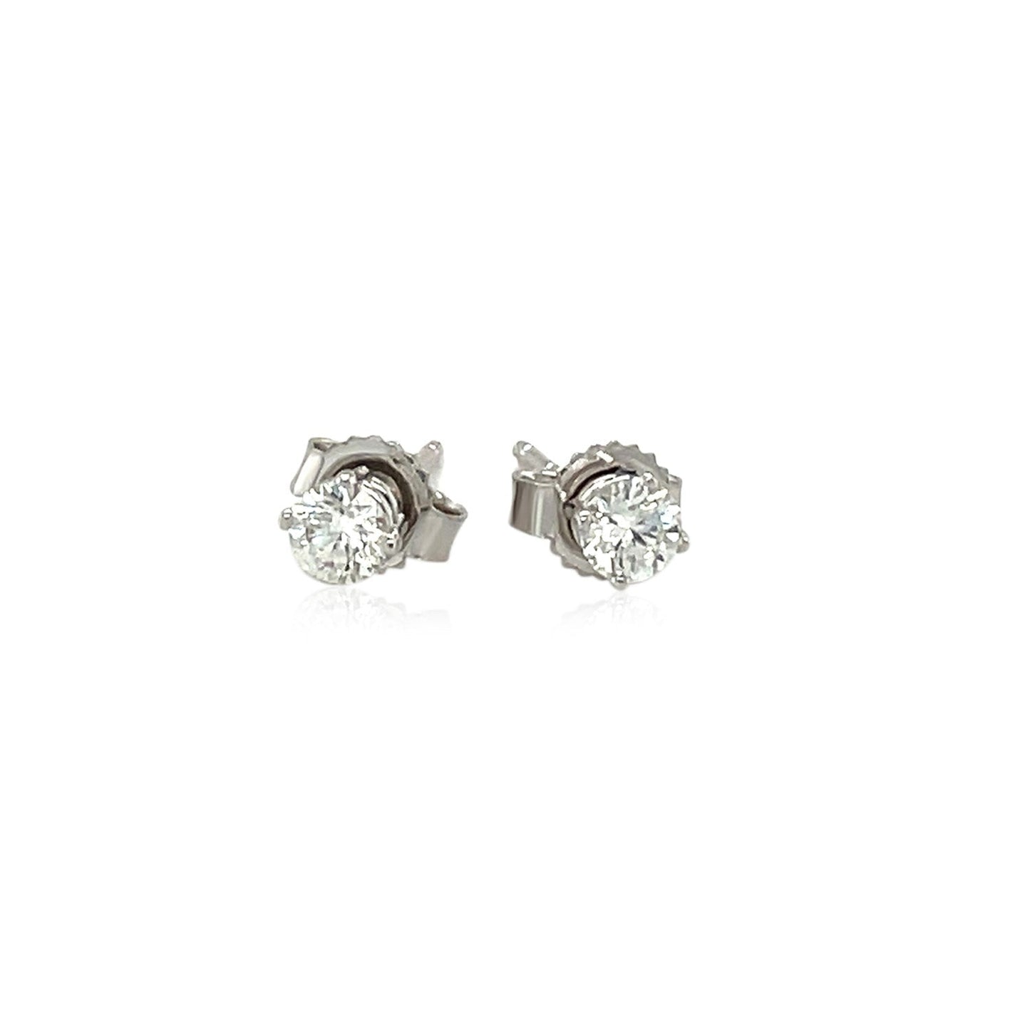 Pendientes de diamantes de cuatro garras en oro blanco de 14k