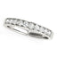 Anillo de boda clásico de diamante en oro blanco de 14k