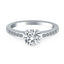 Anillo de Compromiso de Diamante en Canal de Oro Blanco de 14k