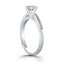 Anillo de Compromiso de Diamante en Canal de Oro Blanco de 14k