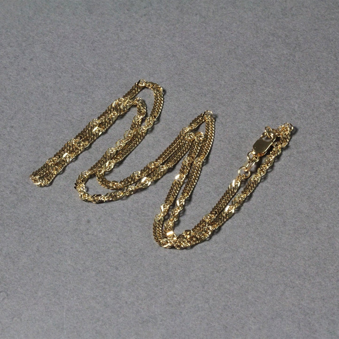 Cadena de Singapur de 2.1mm en Oro Amarillo de 14k