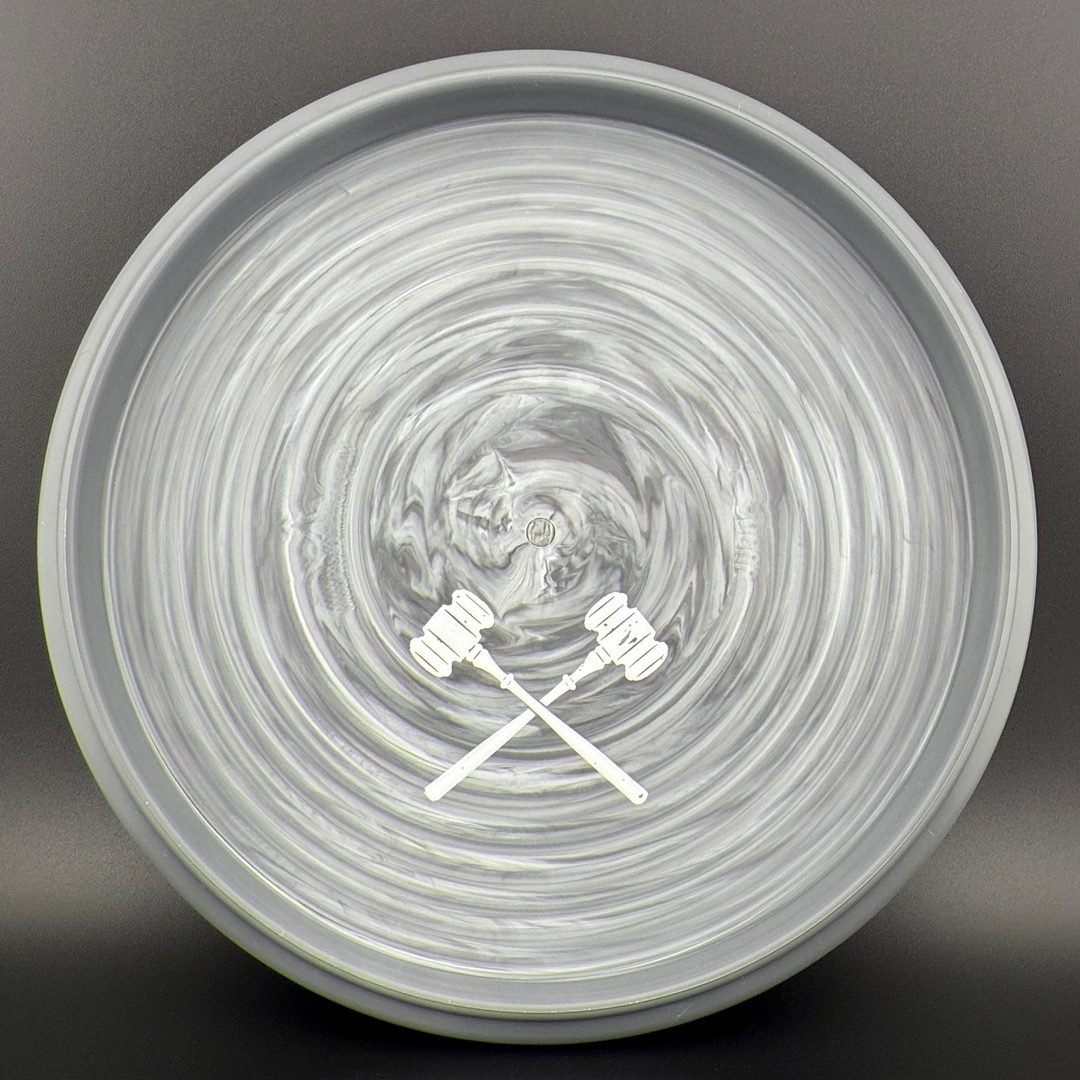 Classic Swirl Judge - Putter de Disc Golf Premium