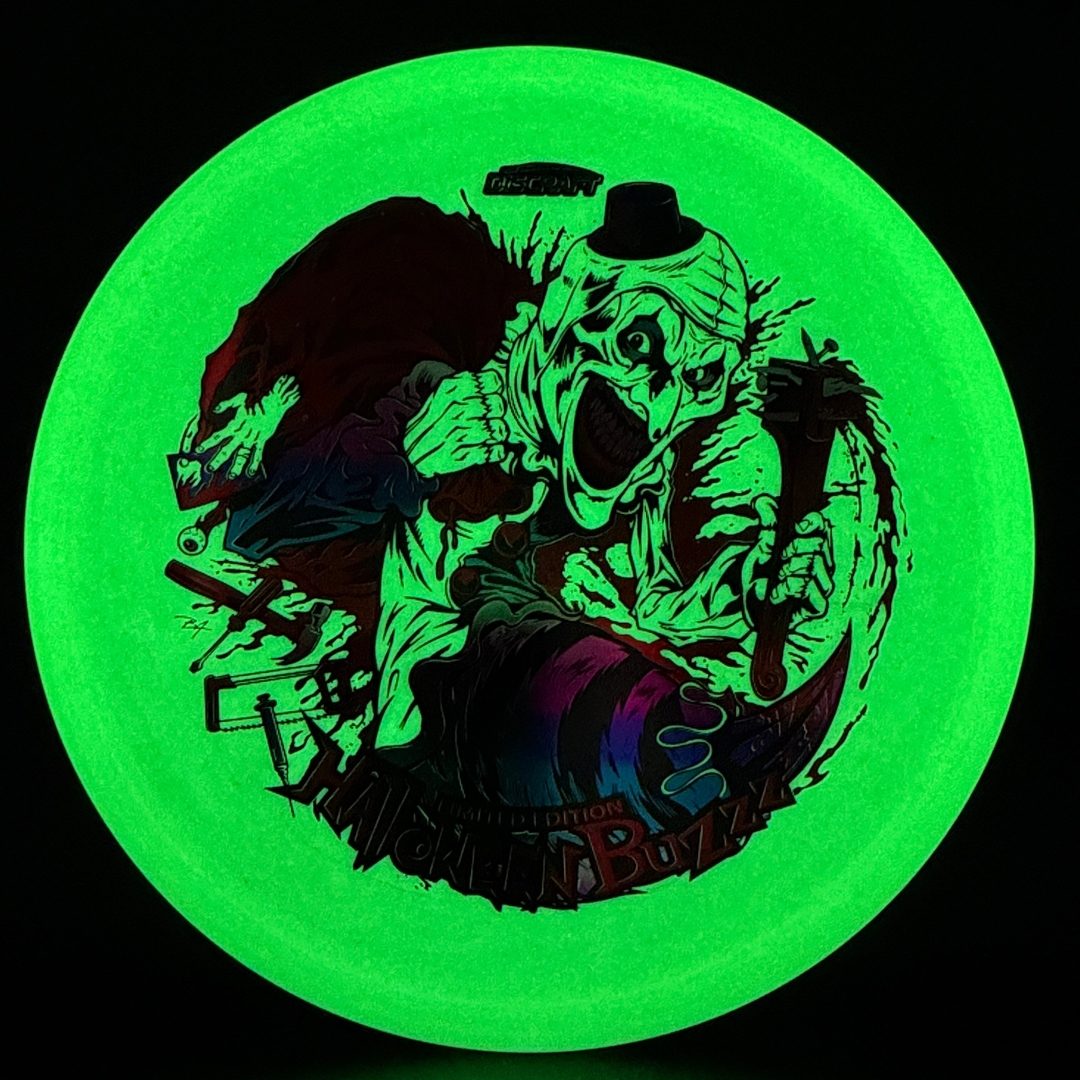 Glo Z Buzzz - Halloween 2025 Tri-Foil par Brian Allen