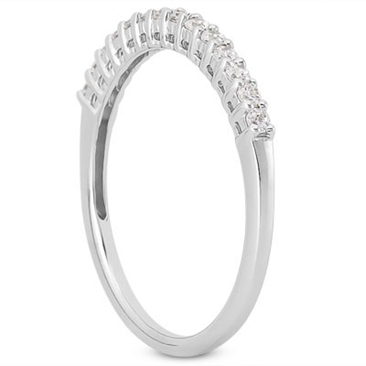 Anillo de boda de diamantes con engaste compartido en oro blanco de 14k