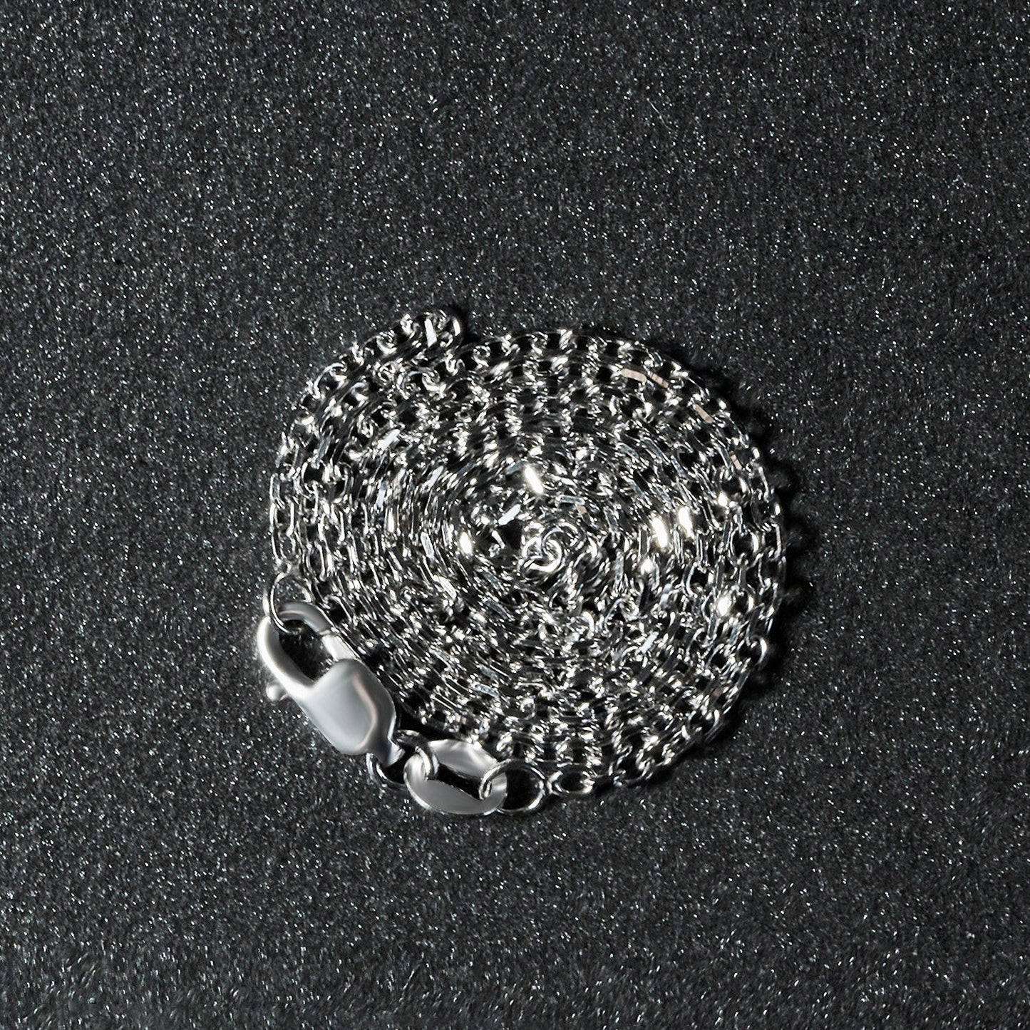 Cadena de eslabones de corte de diamante de oro blanco de 14k - 1.5mm