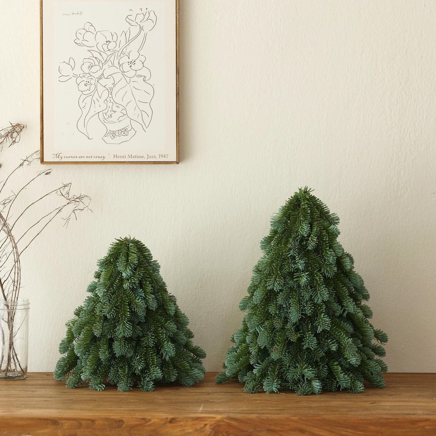 Novelson Mini Christmas Tree - Elegant Desktop Decoration