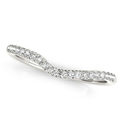 Anillo de boda de diamantes pavé curvado de oro blanco de 14k